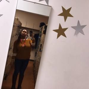 Meet your Posher, Rose